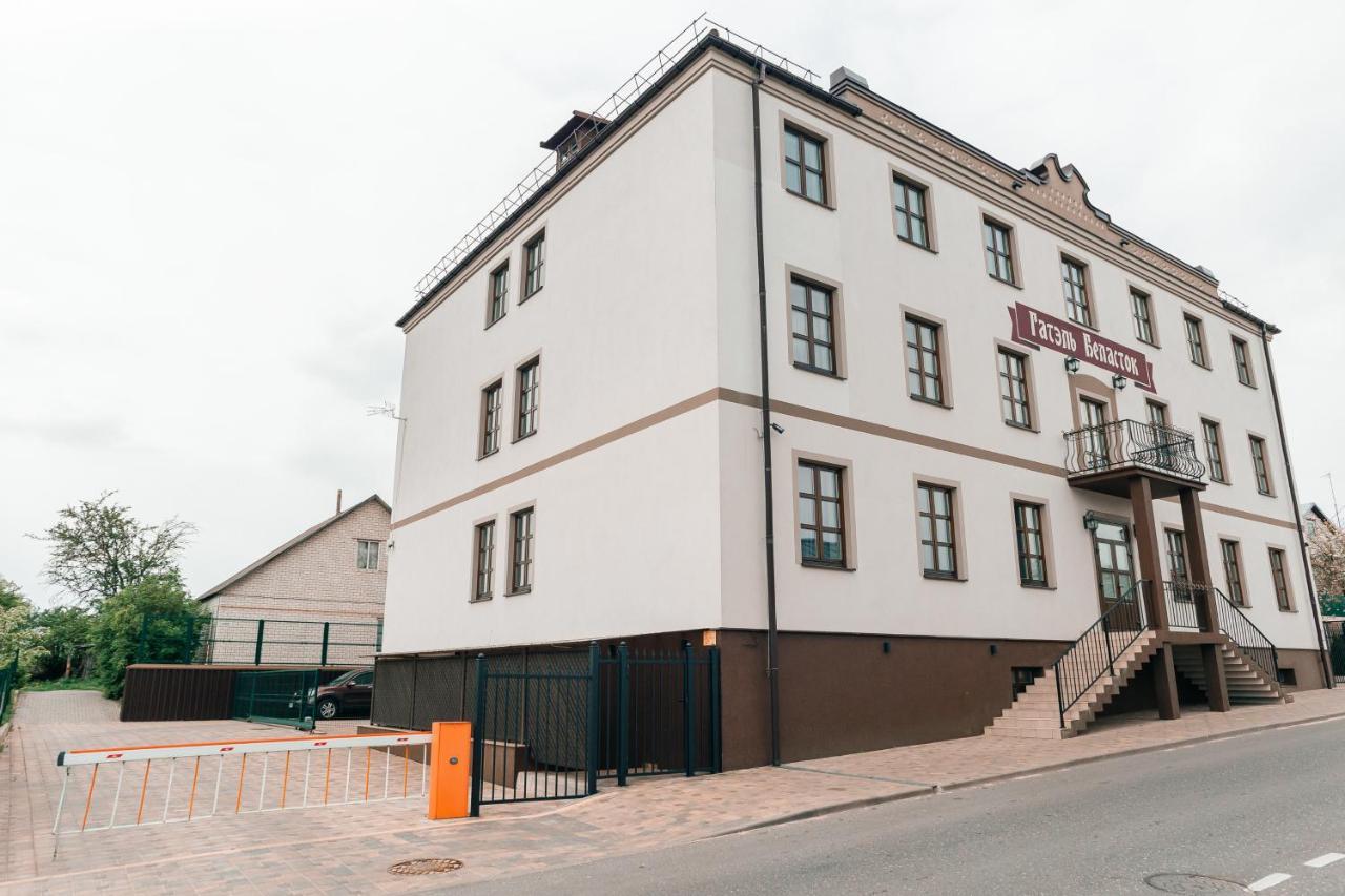 Belastok Hotel Nyasvizh Eksteriør billede